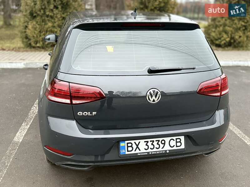 Хетчбек Volkswagen Golf 2019 в Хмельницькому