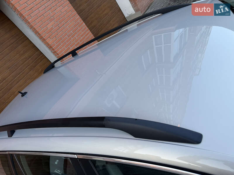 Універсал Volkswagen Golf 2010 в Бердичеві