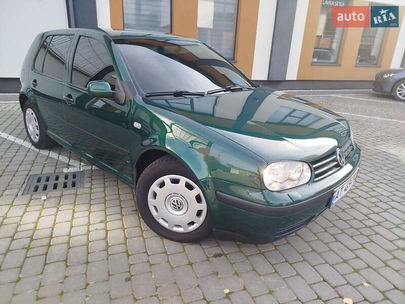 Хетчбек Volkswagen Golf 2000 в Коломиї