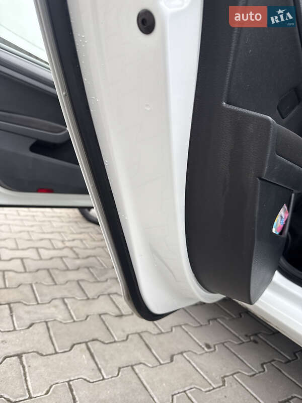 Хэтчбек Volkswagen Golf 2017 в Хмельницком фото 31 Хэтчбек Volkswagen Golf 2017 в Хмельницком