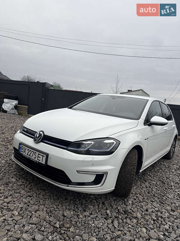 Хэтчбек Volkswagen Golf 2017 в Хмельницком фото 42 Хэтчбек Volkswagen Golf 2017 в Хмельницком