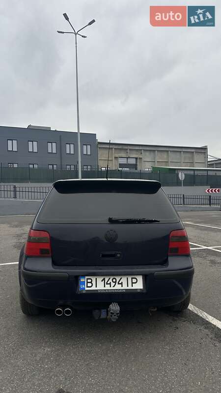 Хетчбек Volkswagen Golf 2002 в Полтаві