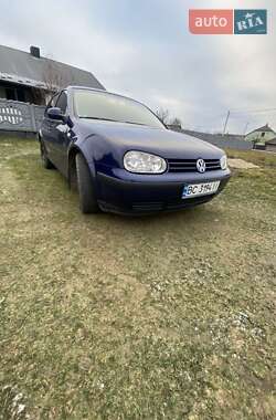 Хетчбек Volkswagen Golf 2003 в Рава-Руській