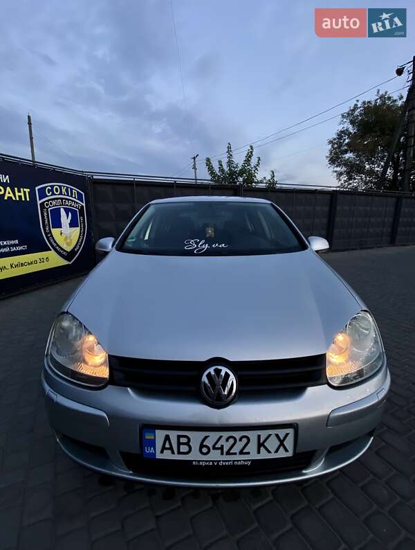 Хетчбек Volkswagen Golf 2005 в Кременчуці