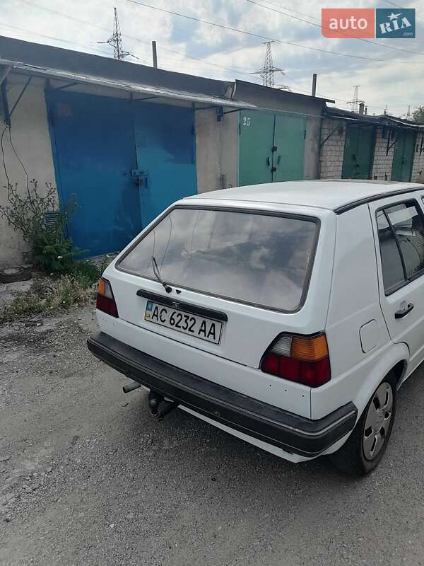 Хетчбек Volkswagen Golf 1984 в Запоріжжі