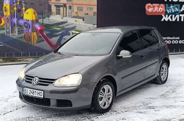 Хетчбек Volkswagen Golf 2004 в Полтаві