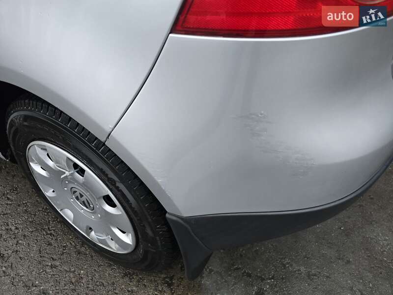 Хэтчбек Volkswagen Golf 2007 в Днепре