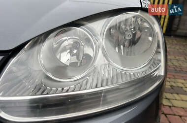 Універсал Volkswagen Golf 2009 в Луцьку
