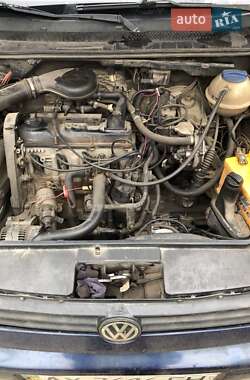 Хэтчбек Volkswagen Golf 1993 в Мерефа