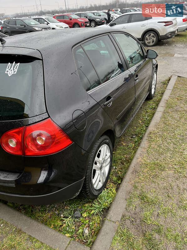 Хетчбек Volkswagen Golf 2007 в Львові