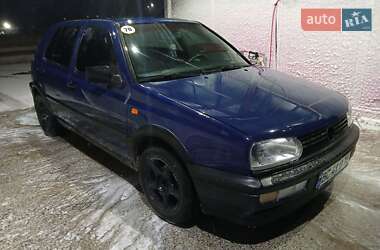 Хетчбек Volkswagen Golf 1994 в Стебнику