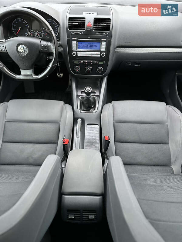 Хетчбек Volkswagen Golf 2007 в Мельниці-Подільській