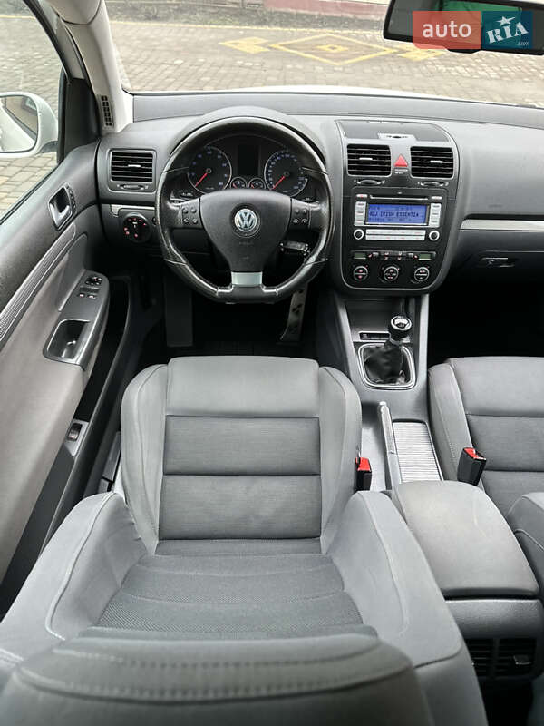 Хетчбек Volkswagen Golf 2007 в Мельниці-Подільській