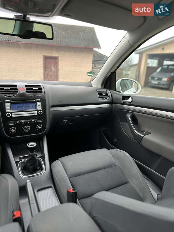 Хетчбек Volkswagen Golf 2007 в Мельниці-Подільській