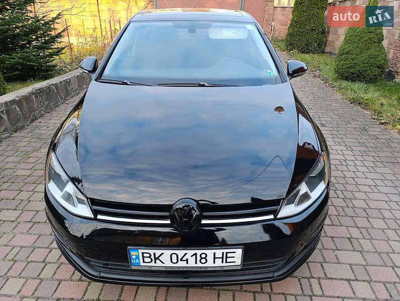 Хетчбек Volkswagen Golf 2015 в Костопілі