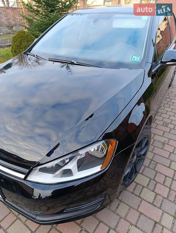 Хетчбек Volkswagen Golf 2015 в Костопілі