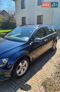 Універсал Volkswagen Golf 2015 в Києві