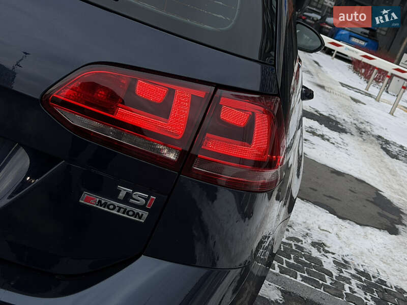 Універсал Volkswagen Golf 2017 в Києві