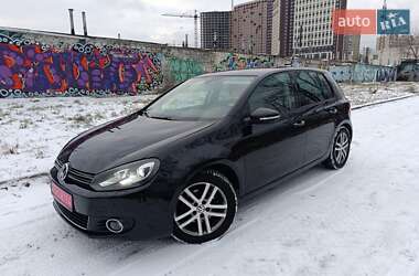 Хетчбек Volkswagen Golf 2011 в Києві