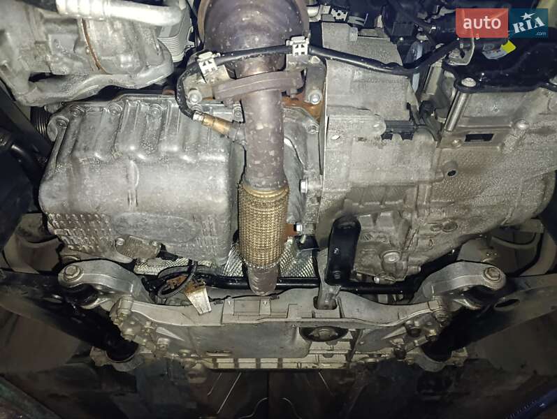 Хетчбек Volkswagen Golf 2011 в Києві