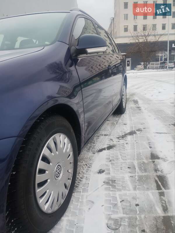 Універсал Volkswagen Golf 2007 в Золотоноші