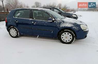 Хетчбек Volkswagen Golf 2006 в Житомирі