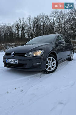 Універсал Volkswagen Golf 2013 в Гребінках