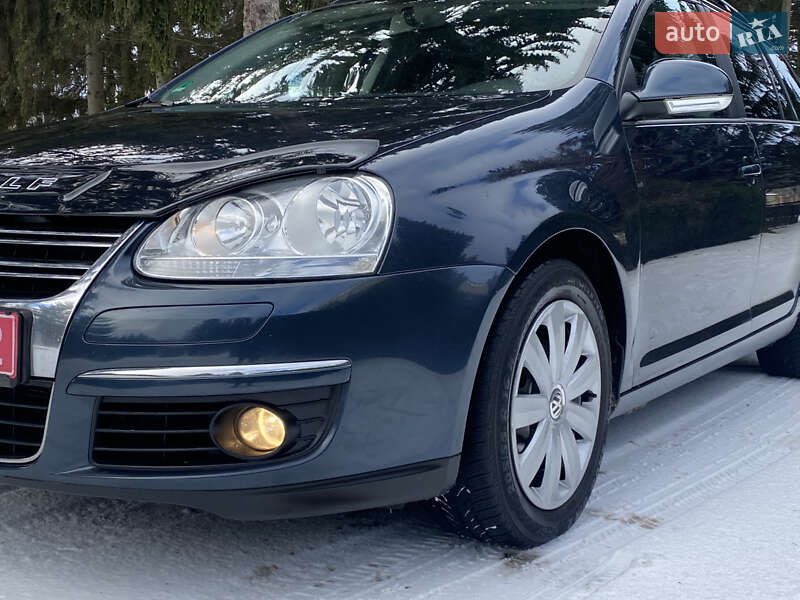 Універсал Volkswagen Golf 2007 в Умані