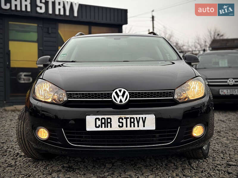 Універсал Volkswagen Golf 2012 в Стрию