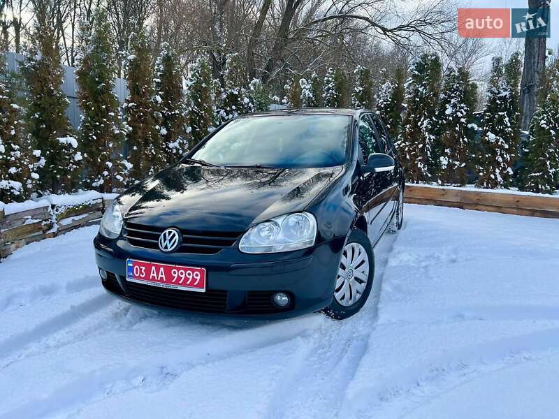 Хетчбек Volkswagen Golf 2008 в Полтаві