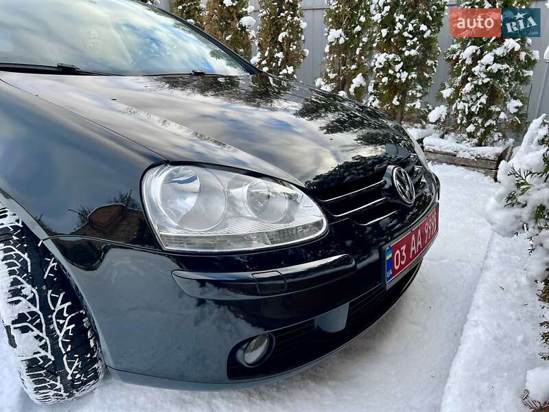 Хетчбек Volkswagen Golf 2008 в Полтаві