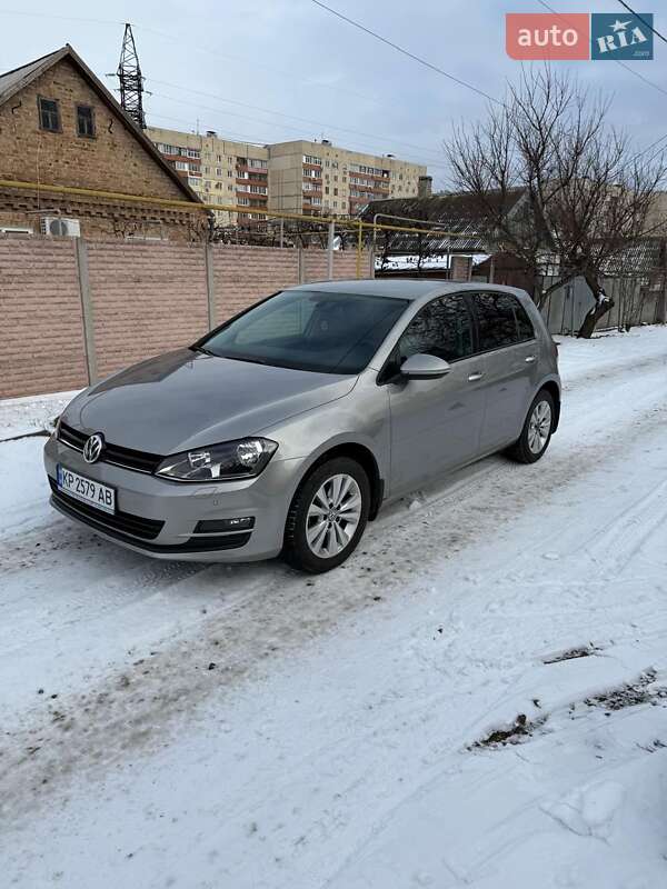 Volkswagen Golf 2014