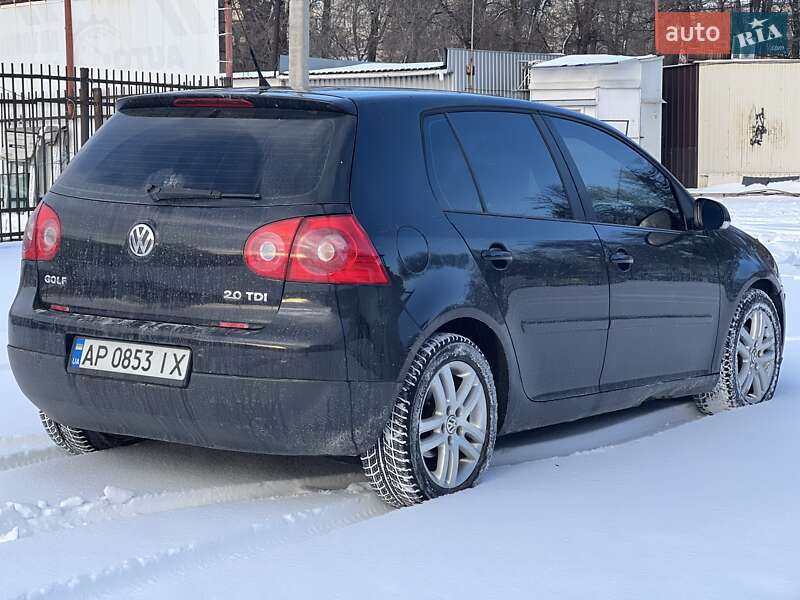 Хэтчбек Volkswagen Golf 2007 в Днепре