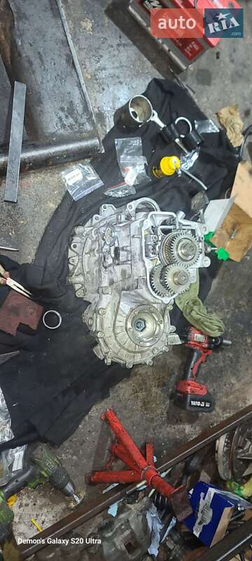 Хэтчбек Volkswagen Golf 2006 в Хмельницком