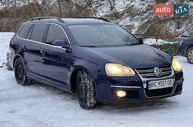 Універсал Volkswagen Golf 2008 в Миколаєві