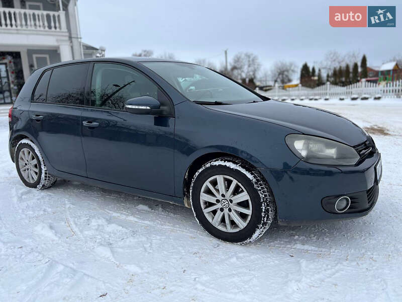 Хетчбек Volkswagen Golf 2012 в Козелеці