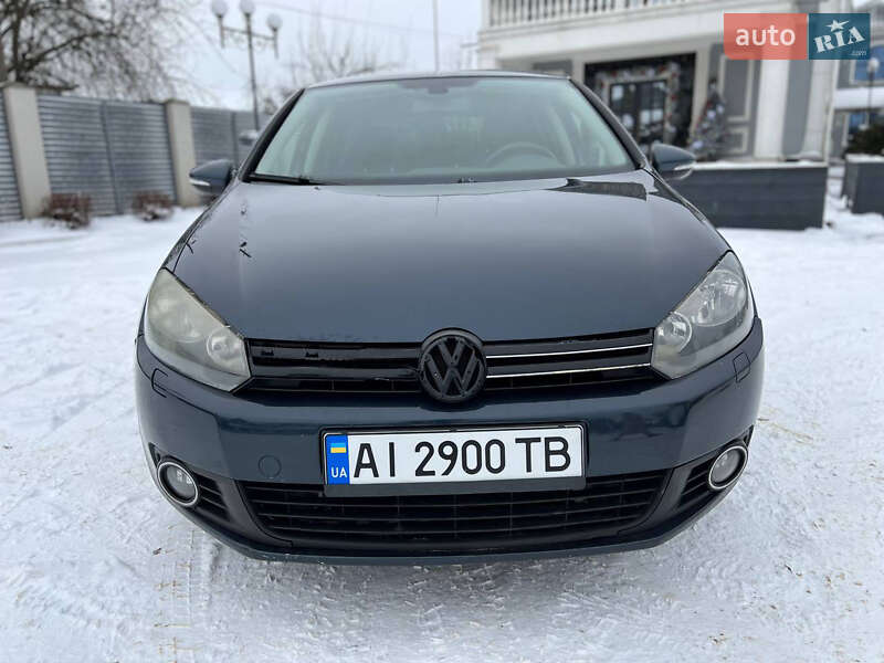 Хетчбек Volkswagen Golf 2012 в Козелеці