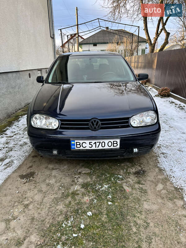 Хетчбек Volkswagen Golf 1998 в Дрогобичі