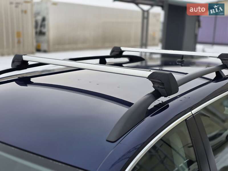 Универсал Volkswagen Golf 2010 в Луцке