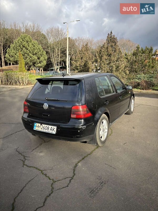 Хэтчбек Volkswagen Golf 1999 в Одессе