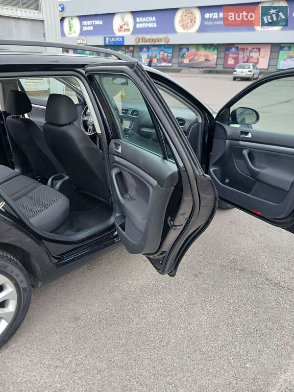 Универсал Volkswagen Golf 2011 в Полтаве фото 22 Универсал Volkswagen Golf 2011 в Полтаве