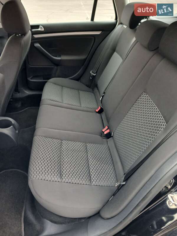 Универсал Volkswagen Golf 2011 в Полтаве фото 26 Универсал Volkswagen Golf 2011 в Полтаве