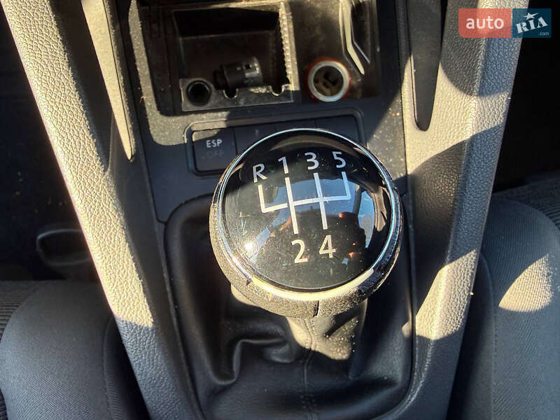 Хетчбек Volkswagen Golf 2005 в Коломиї