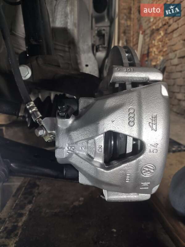 Хэтчбек Volkswagen Golf 1998 в Львове фото 15 Хэтчбек Volkswagen Golf 1998 в Львове