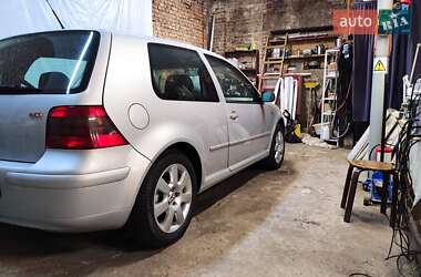 Хетчбек Volkswagen Golf 1998 в Львові