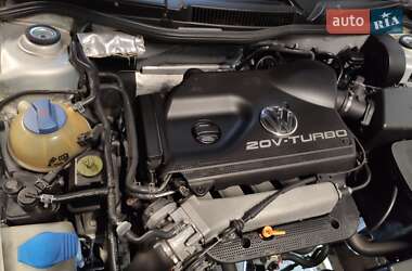Хэтчбек Volkswagen Golf 1998 в Львове