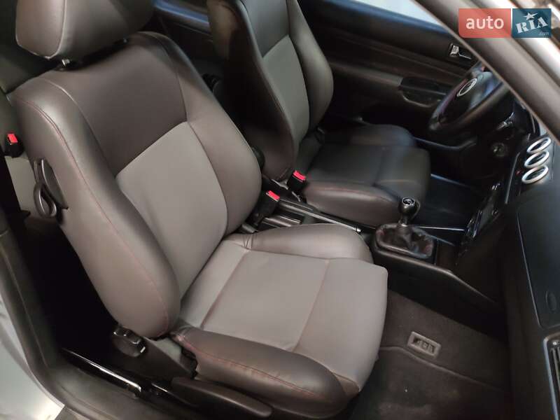 Хэтчбек Volkswagen Golf 1998 в Львове фото 10 Хэтчбек Volkswagen Golf 1998 в Львове