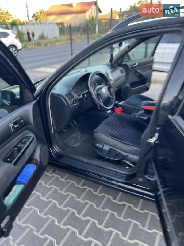 Універсал Volkswagen Golf 1999 в Одесі