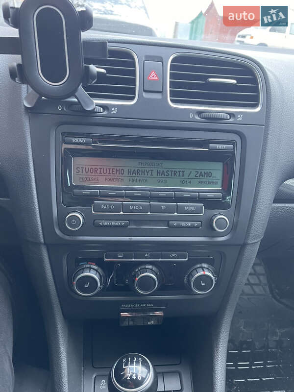 Універсал Volkswagen Golf 2010 в Іллінцях