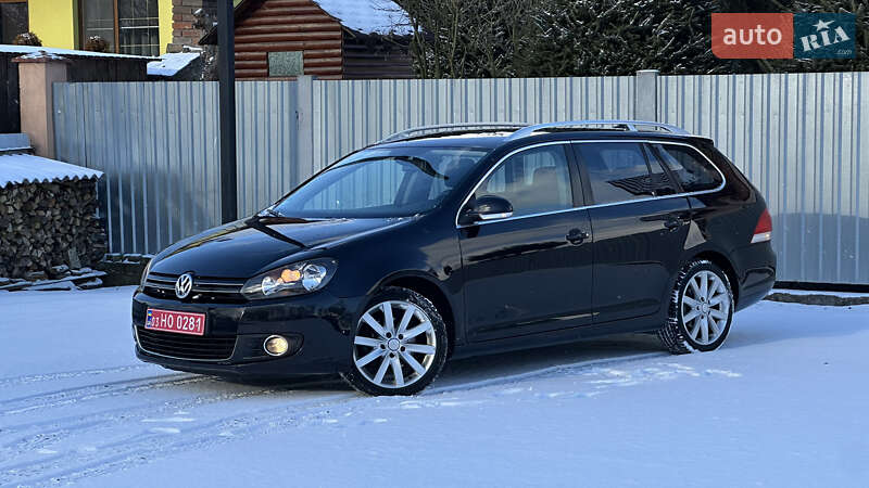 Універсал Volkswagen Golf 2009 в Самборі